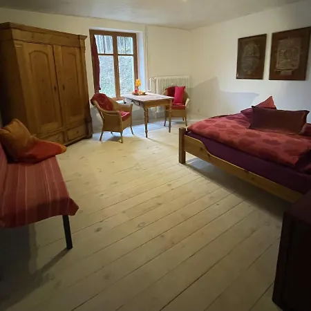 Holiday home Maison Bardoz *